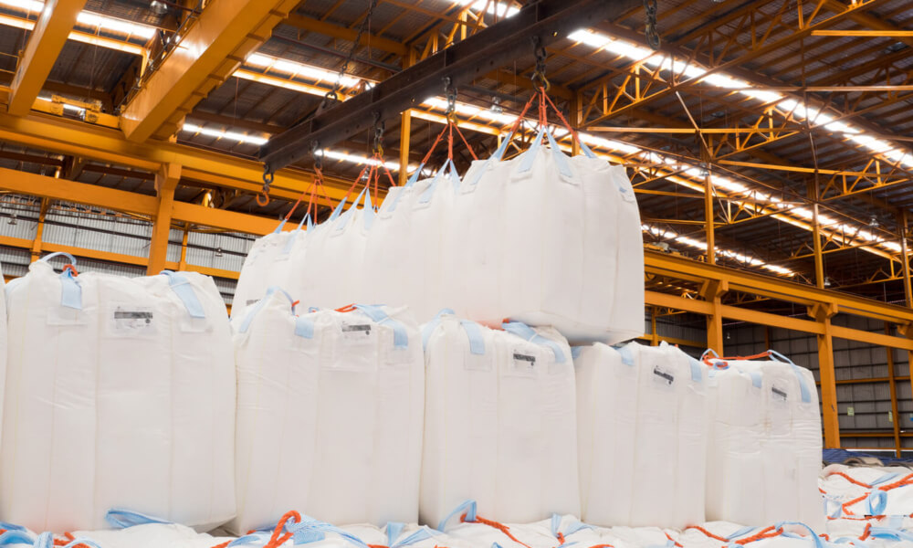 DERUDDER-OVERSEAS-specialty-6-prestations-en-entrepôts-portuaires-detail-2_1000x600_acf_cropped